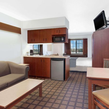 Microtel Inn & Suites By Wyndham רפיד סיטי מראה חיצוני תמונה